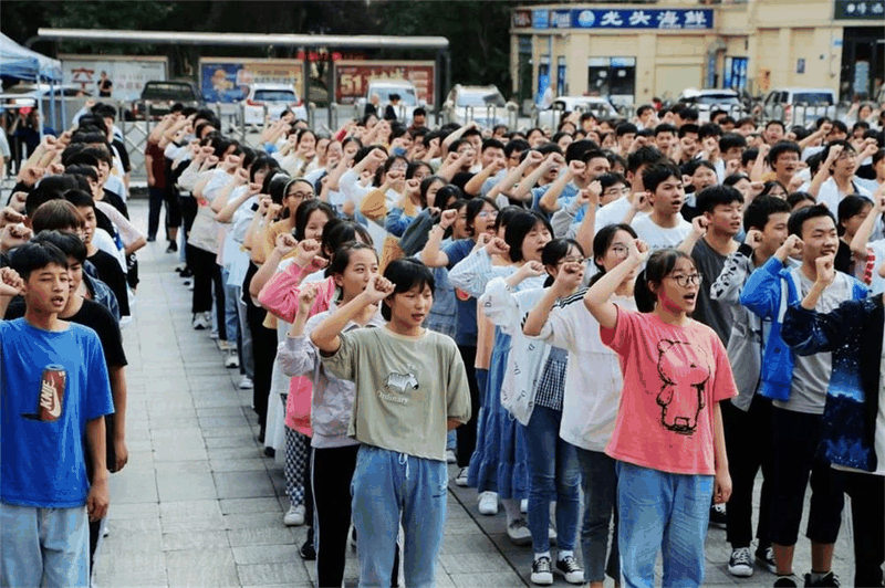 2021年萬州普通高中錄取分?jǐn)?shù)線出爐！看看你家孩子讀哪所學(xué)校？