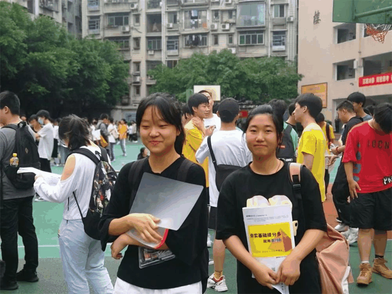 2021年萬州普通高中錄取分?jǐn)?shù)線出爐！看看你家孩子讀哪所學(xué)校？