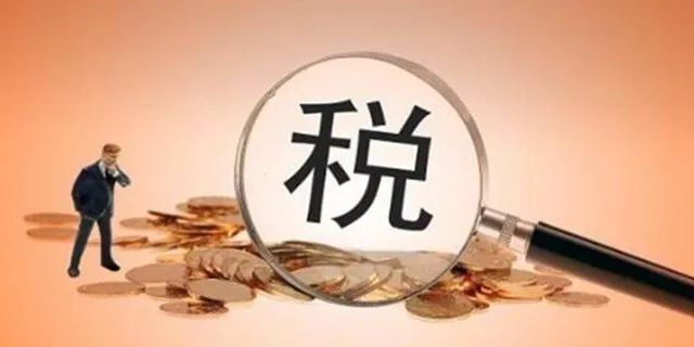 住宅70年，公寓40年，別墅50年，商業(yè)40年，到期后可以續(xù)期，不需申請，無前置條件，更不影響交易！