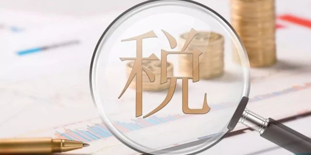 住宅70年，公寓40年，別墅50年，商業(yè)40年，到期后可以續(xù)期，不需申請，無前置條件，更不影響交易！