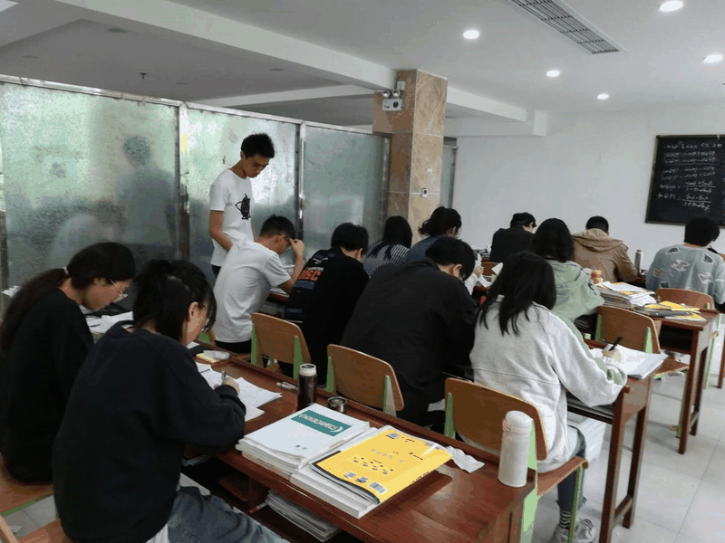 百年書院第七屆藝考生文化集訓(xùn)班結(jié)業(yè)啦！是結(jié)束，亦是開始！